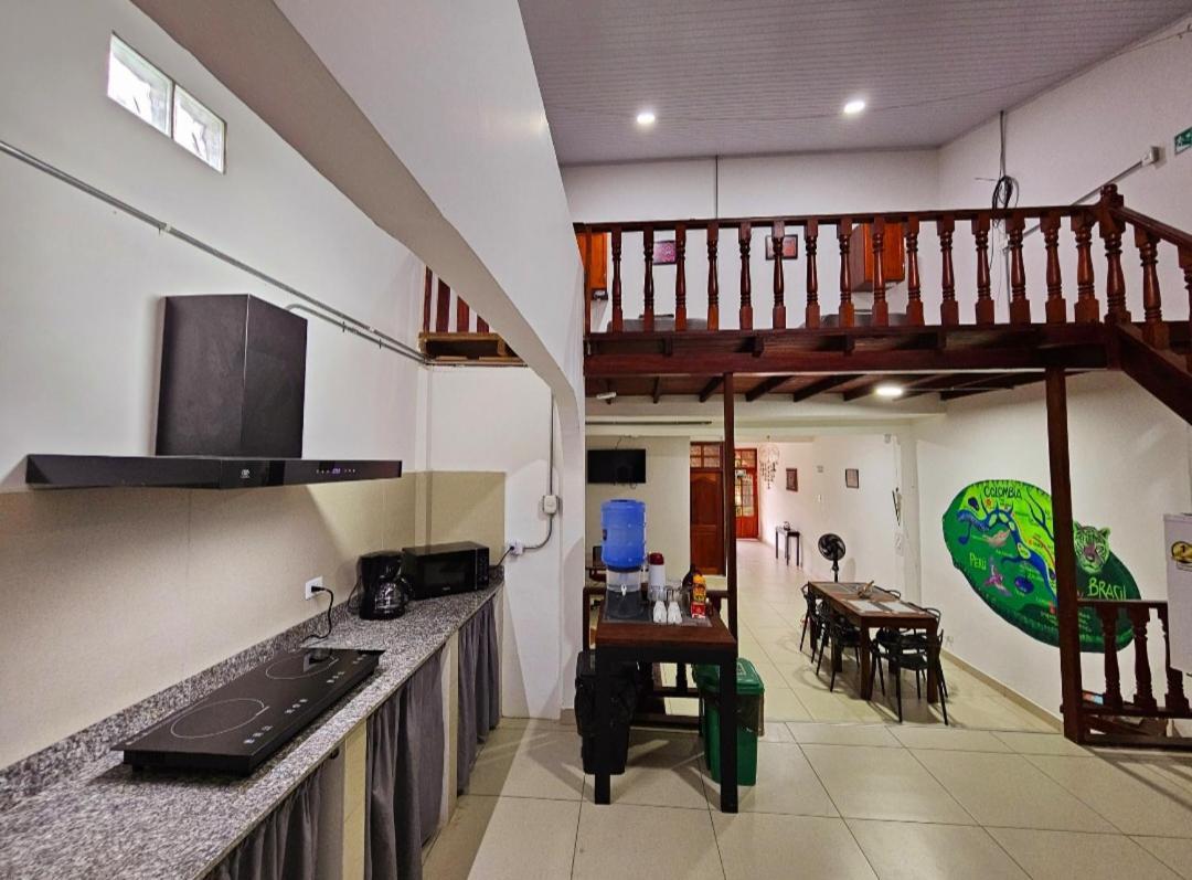 Kanaq Hotel Tours Leticia Szoba fotó