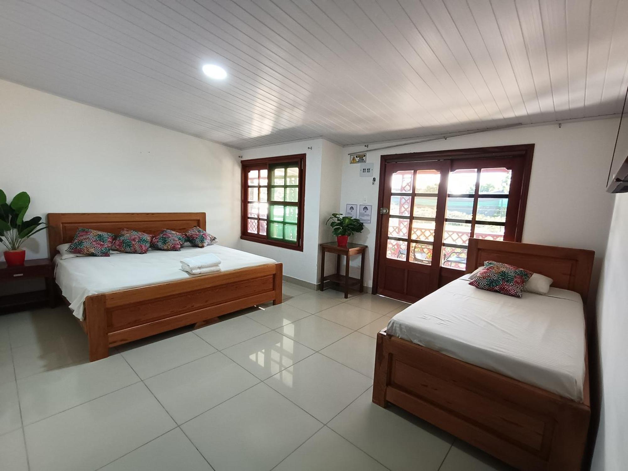 Kanaq Hotel Tours Leticia Kültér fotó