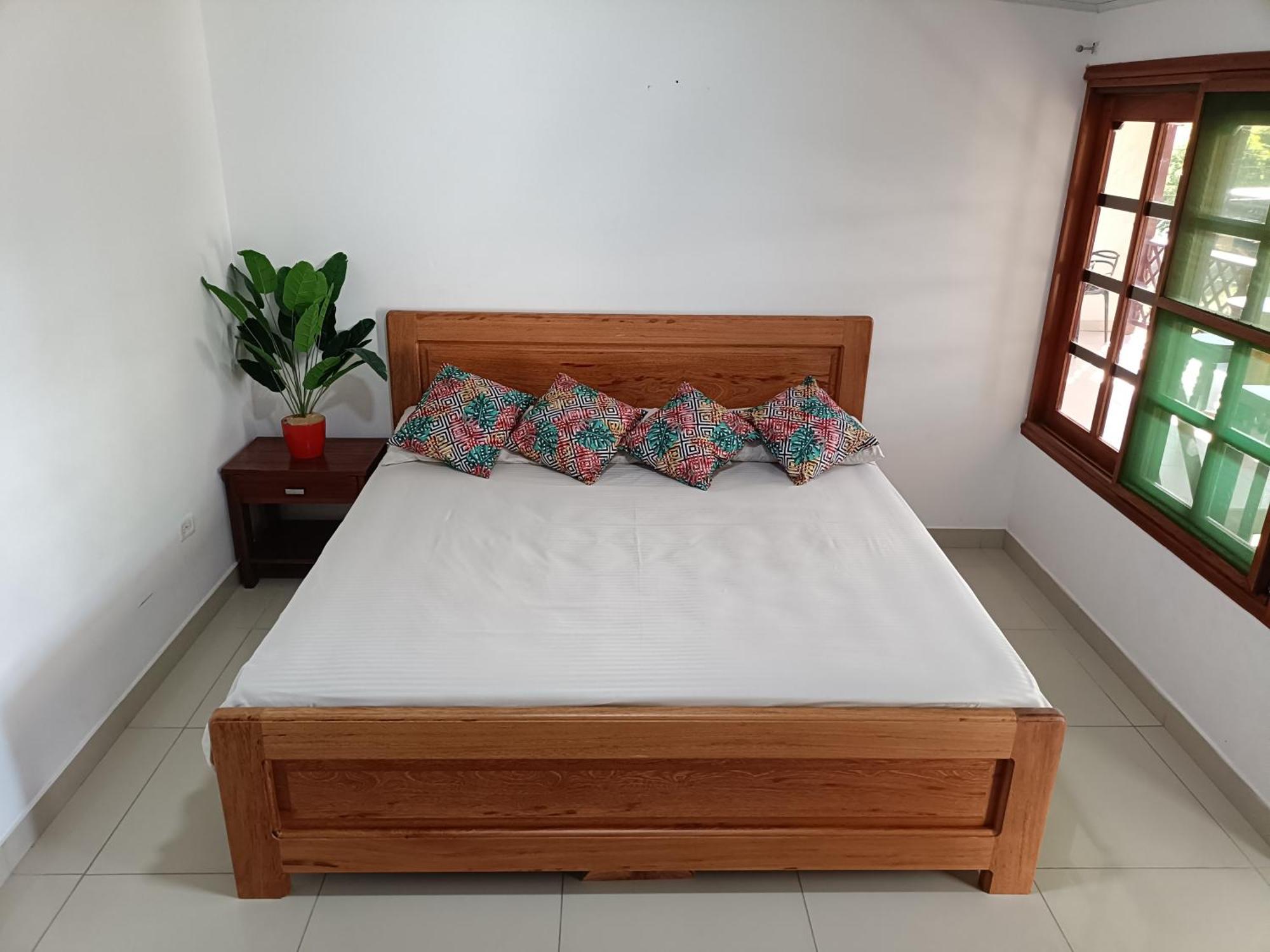 Kanaq Hotel Tours Leticia Kültér fotó